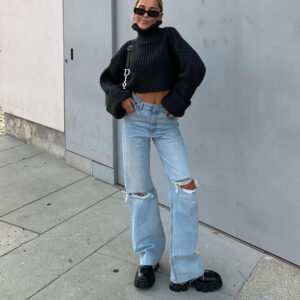Women's Distressed Straight Leg Jeans